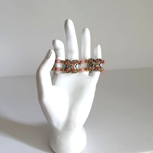 Beaded Floral Pattern Elastic Bracelet